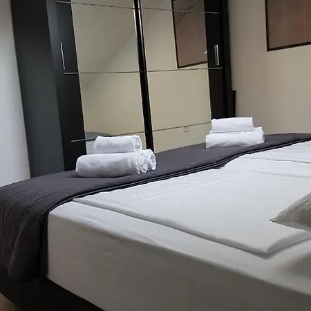 Ana Apartman Tribunj Tribalj