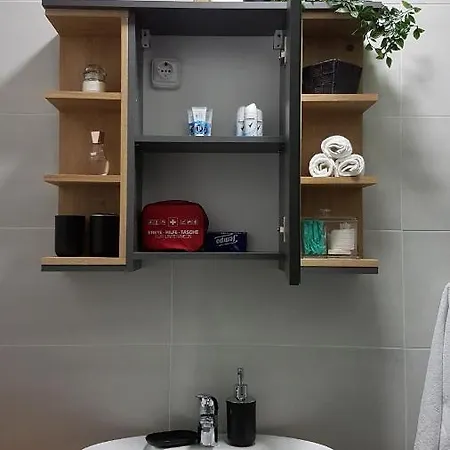 Ana Apartman Tribunj Tribalj