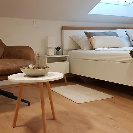 Ana Apartman Tribunj *